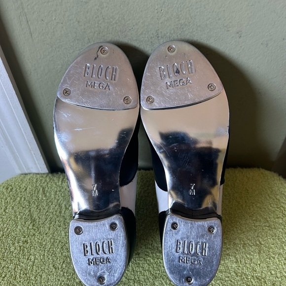 Bloch Black and White Women's Dance Tap Shoes - Picture 9 of 10